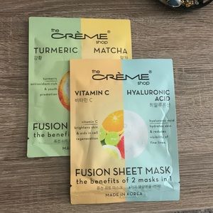 Set of 2 sheet masks from the Crème Shop.